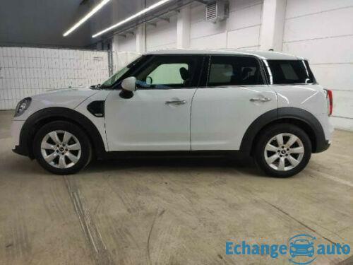 MINI One Countryman