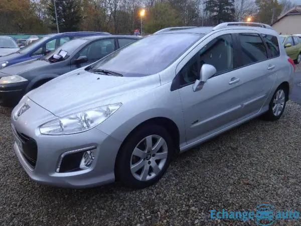 PEUGEOT 308 SW 7 PLACES  DIESEL 1.6 HDI 112 Série Spéciale Family 