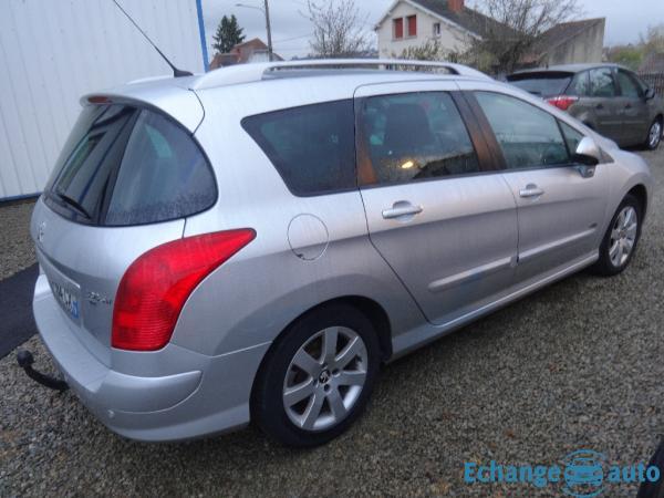 PEUGEOT 308 SW 7 PLACES  DIESEL 1.6 HDI 112 Série Spéciale Family 