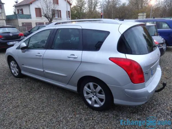 PEUGEOT 308 SW 7 PLACES  DIESEL 1.6 HDI 112 Série Spéciale Family 