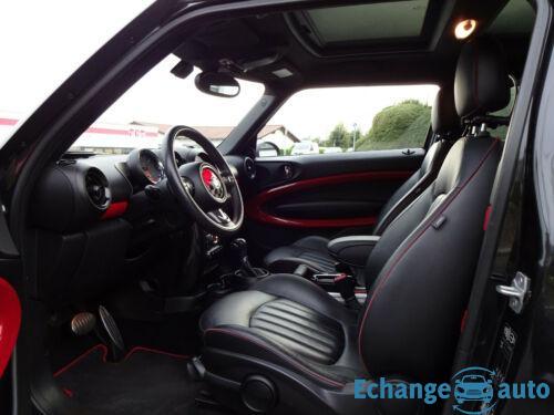 MINI John Cooper Works Paceman