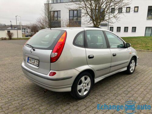 Nissan Almera Tino 1.8