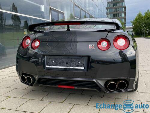 Nissan GT-R BLACK EDITION