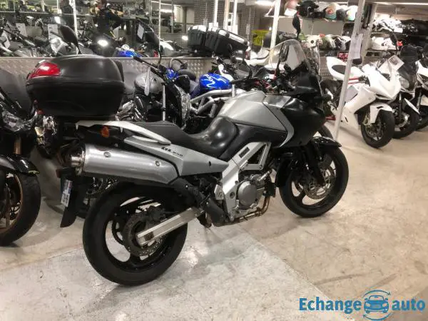 Suzuki VSTROM 650 A2