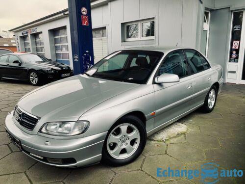 Opel Omega B 3,2 V6-24V Executive