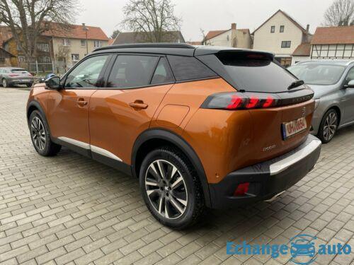 Peugeot 2008 GT 1.2 Pure Tech 155 EAT8