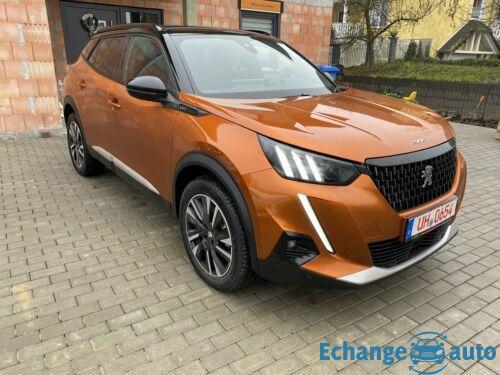 Peugeot 2008 GT 1.2 Pure Tech 155 EAT8