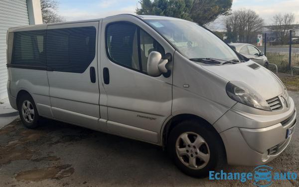 Renault Trafic MINIBUS 8 PERSONNES 2.0 DCI 115 CH PRIVILEGE - GARANTIE 6 MOIS