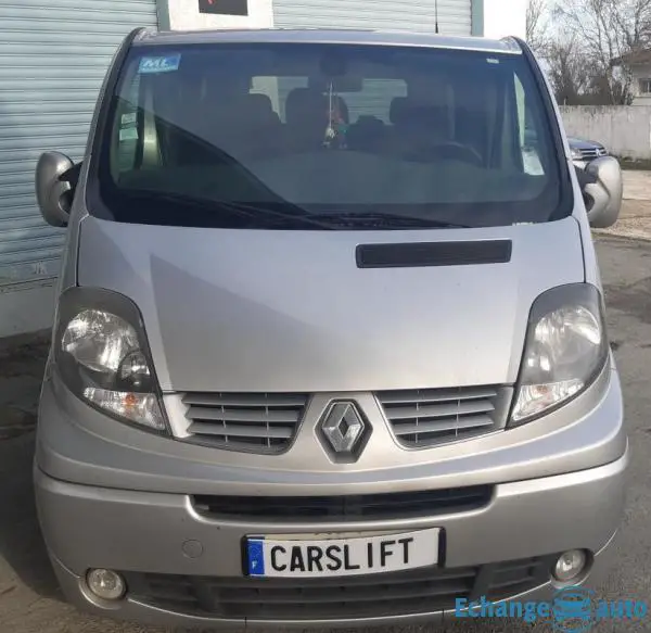 Renault Trafic MINIBUS 8 PERSONNES 2.0 DCI 115 CH PRIVILEGE - GARANTIE 6 MOIS