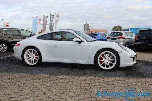 Porsche 911 CARRERA 4S