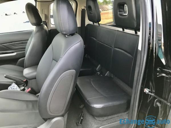 Mitsubishi L200 III CLUB CABINE 2.2 DI-D 150 INSTYLE MY20