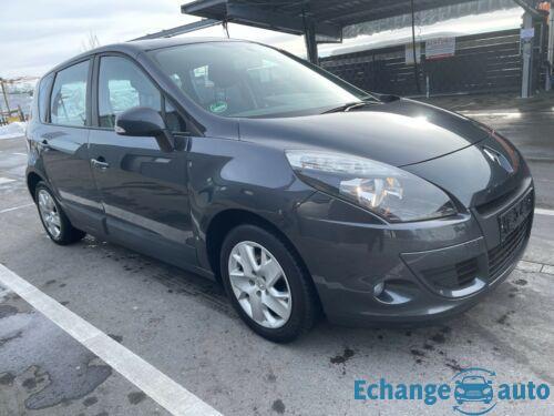 Renault Scenic III TomTom Edition