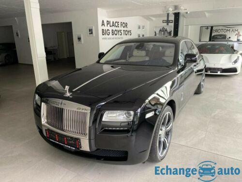 Rolls-Royce Ghost Black