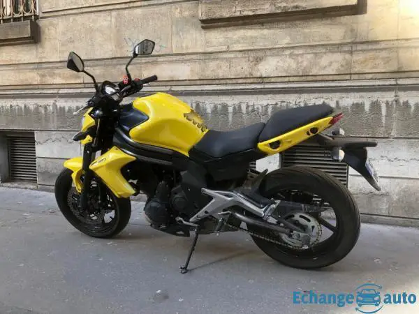 Kawasaki ER6N JAUNE