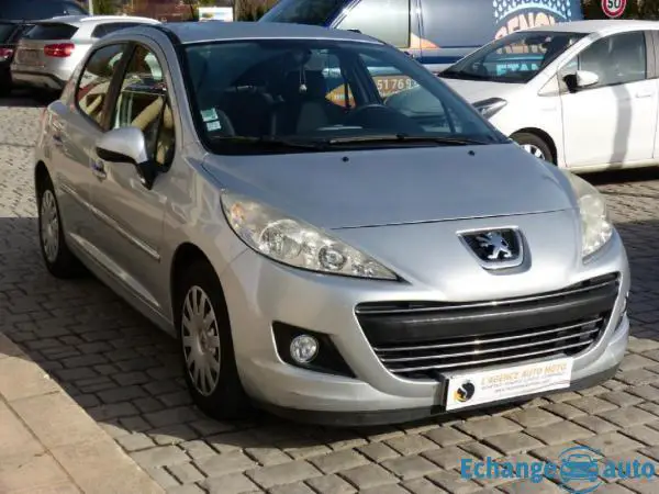 Peugeot 207 1.6 HDI 92 CV 98g BLUE LION