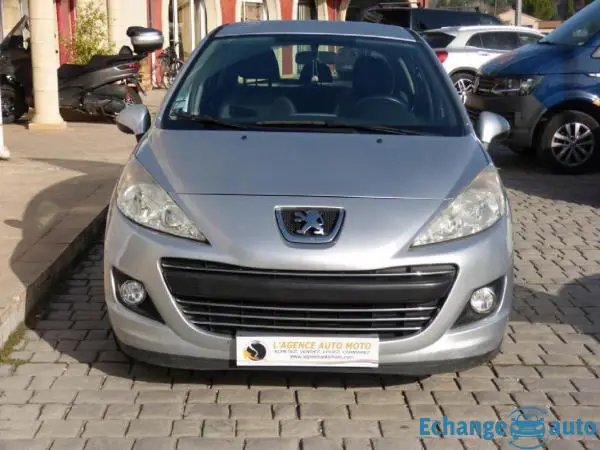 Peugeot 207 1.6 HDI 92 CV 98g BLUE LION