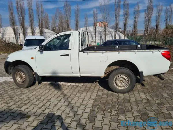 Mitsubishi L200 2.5 TD 136 SIMPLE CABINE 4X4