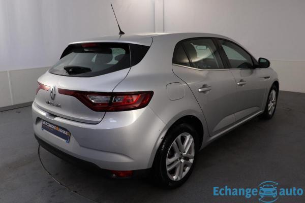 Renault Mégane IV BERLINE TCe 140 FAP Intens