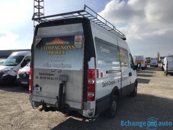 Iveco Daily HAYON FG 35S13 H2 126CV REGUL CLIM