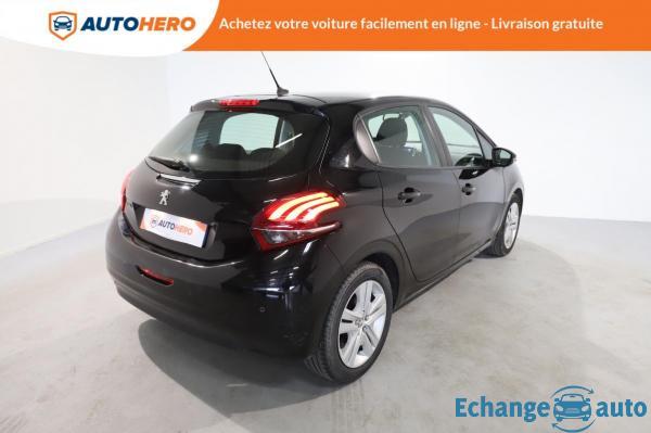 Peugeot 208 1.2 e-VTi Signature 5P 82 ch