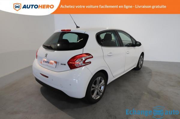 Peugeot 208 1.2 VTi Allure 82 ch