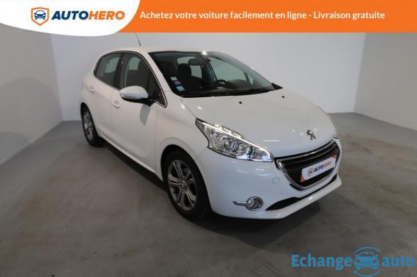 Peugeot 208 1.2 VTi Allure 82 ch