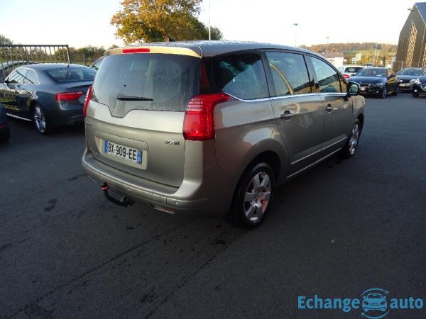 PEUGEOT 5008 1.6 HDi 112ch FAP BVM6 Active 7pl