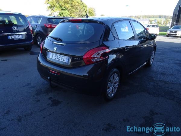 PEUGEOT 208 1.4 HDi 68ch BVM5 Active