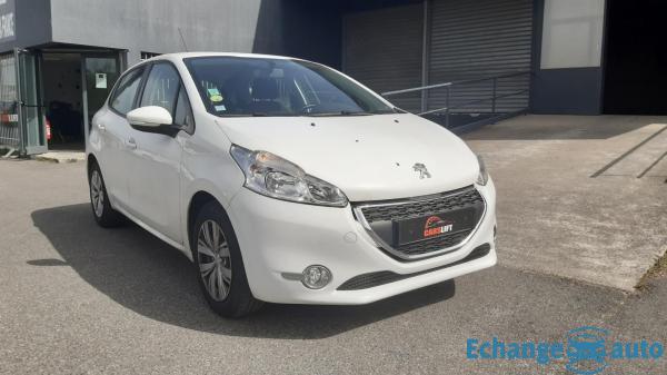 Peugeot 208 1.4 hdi - business active gtie 6 mois