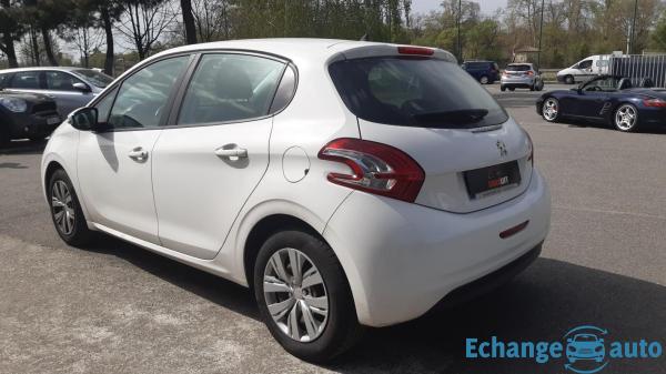 Peugeot 208 1.4 hdi - business active gtie 6 mois