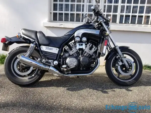 Yamaha V max 1200 yamaha noir NOI