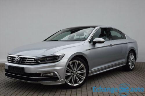 Volkswagen Passat Lim. Highline 4Mot R-Line