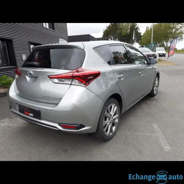 Toyota Auris 1.8 vvt-i 99ch executive