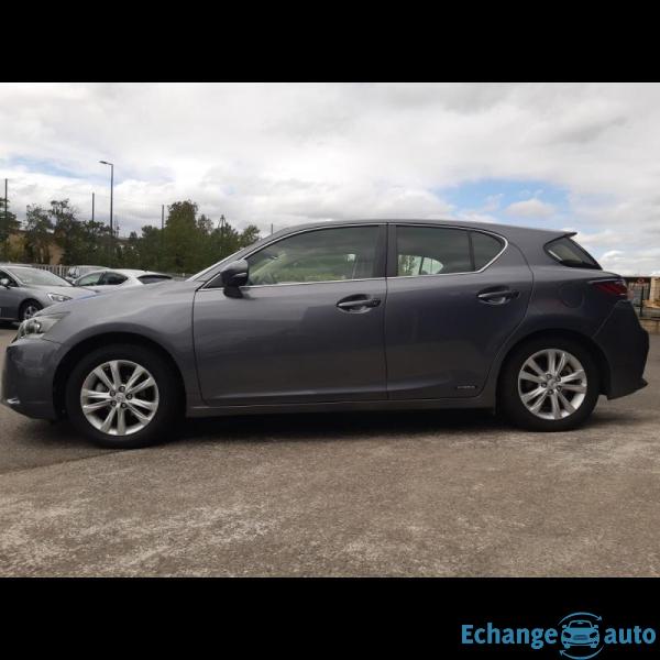 Lexus CT 200h LUXE TOIT OUVRANT