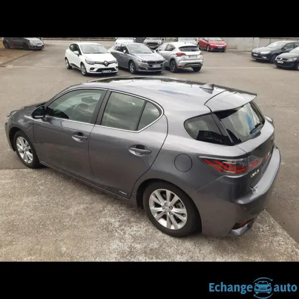 Lexus CT 200h LUXE TOIT OUVRANT