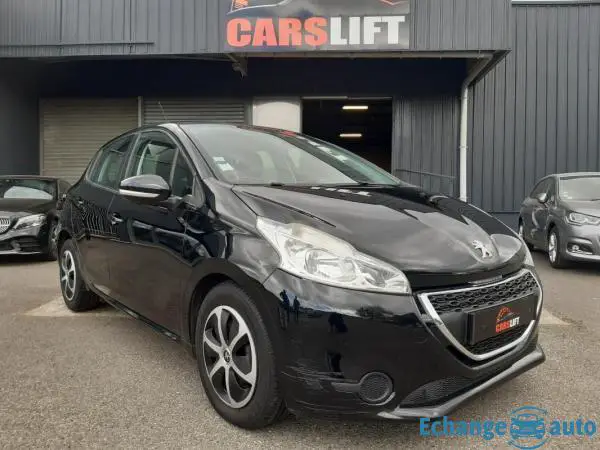 Peugeot 208 1.2 VTi 12V 82CV ACTIVE