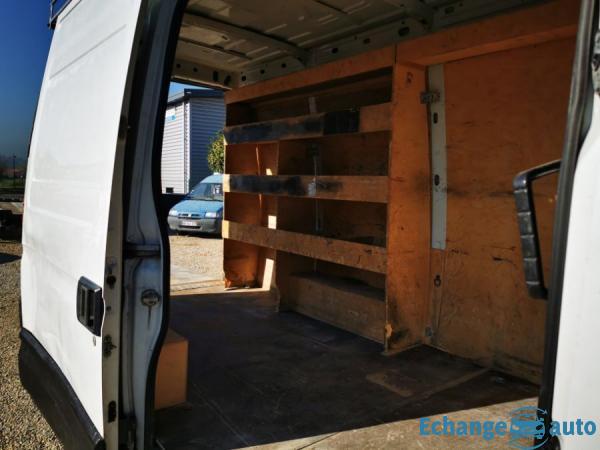 Iveco Daily HAYON FG 35S13 H2 126CV REGUL CLIM GALERIE