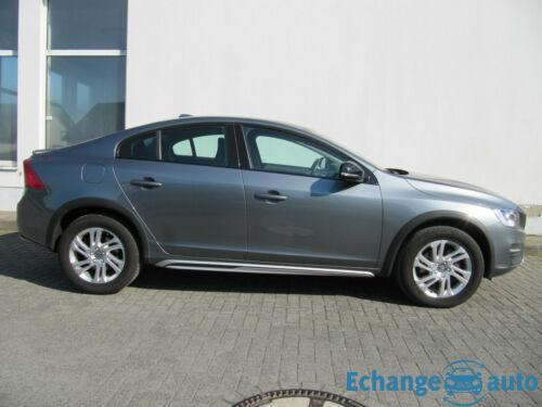 Volvo S 60 Cross Country D 4 Momentum