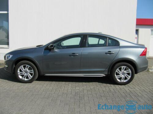 Volvo S 60 Cross Country D 4 Momentum