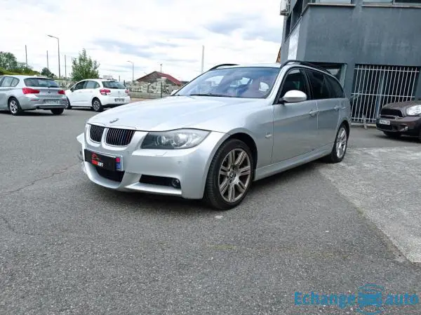 BMW Série 3 330 XdA 231CH Pack luxe TOIT PANO