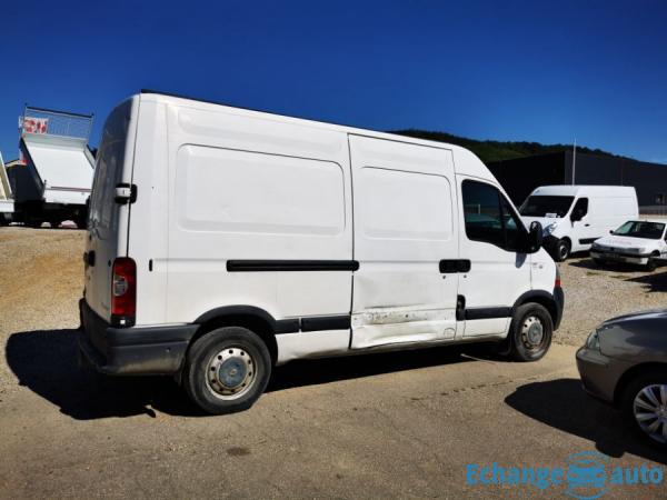 Renault Master II FOURGON GENERIQUE TRACTION F3300 L2H2 DCI 100CH EURO5 100cv 4P BVM