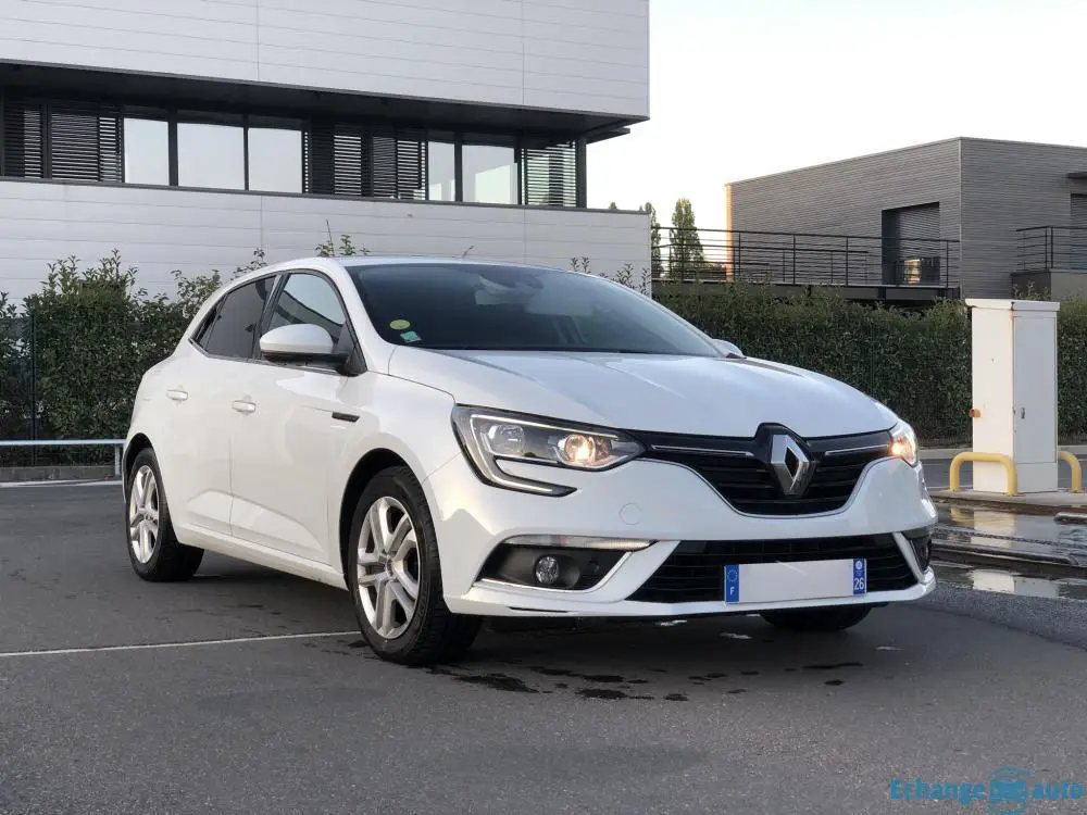 Renault MEGANE IV intérieur GT