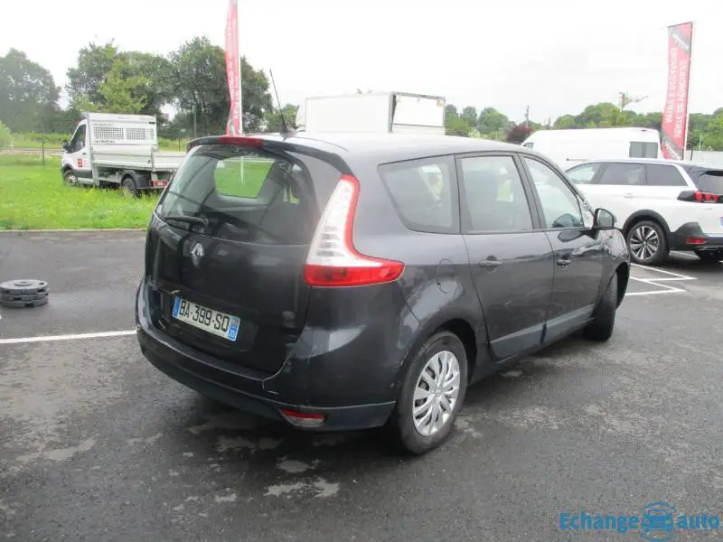 RENAULT GRAND SCENIC III