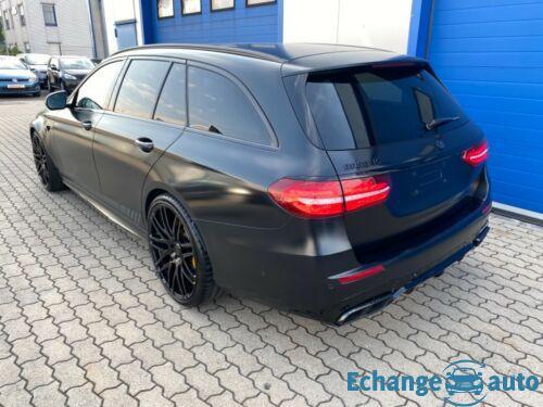 Mercedes-Benz E 63 S AMG Brabus B40-700 PS