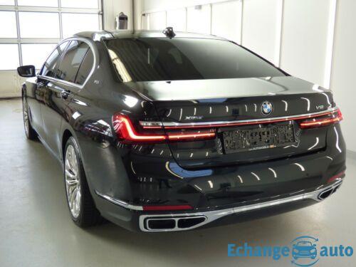 BMW M760Li Excellence xDrive|Executive Lounge