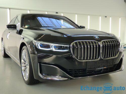 BMW M760Li Excellence xDrive|Executive Lounge