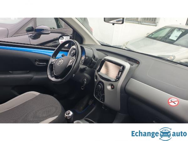 TOYOTA AYGO 1.0 VVT-i x-play