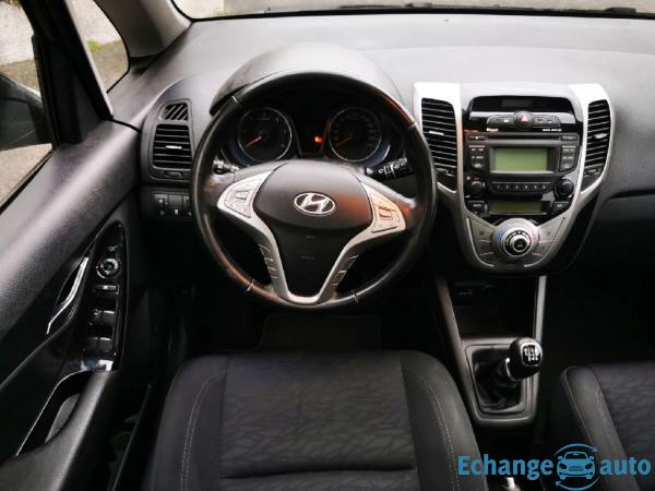 HYUNDAI IX20 1.6 CRDi 115 Panoramic Sunsation