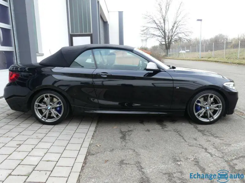 BMW M235i xDrive Cabrio