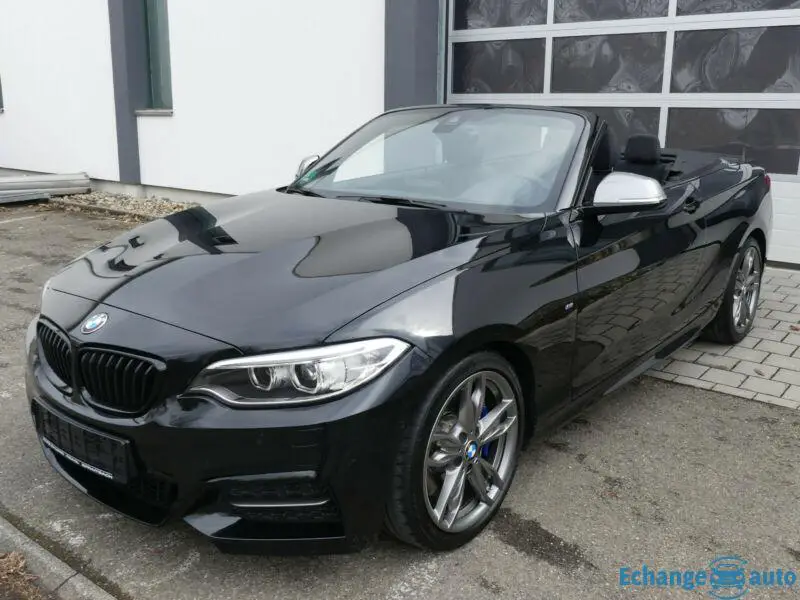 BMW M235i xDrive Cabrio